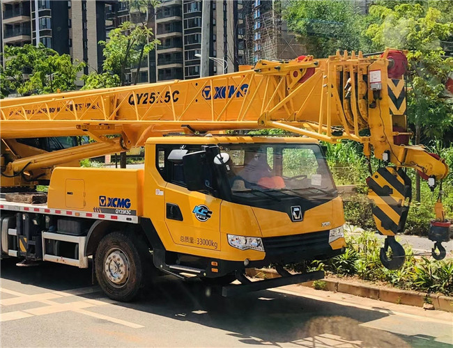 铜官区大件设备吊装租赁吊车