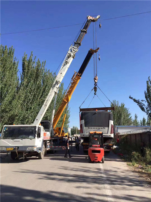 铜官区港口集装箱搬运案例